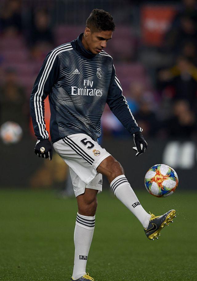 转会期国王杯焦点战，里昂单刀错失，管理层满意，医务组通报恢复的简单介绍